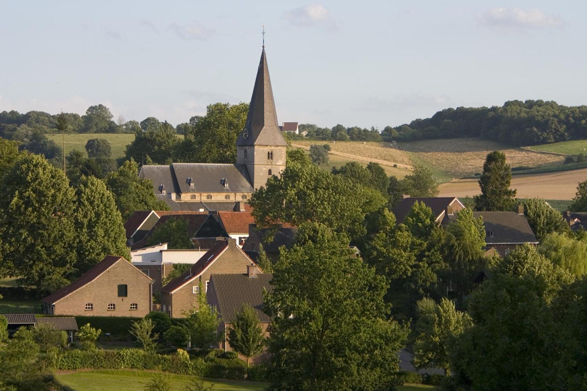 Hotel Herberg St. Brigida Noorbeek Exterior foto